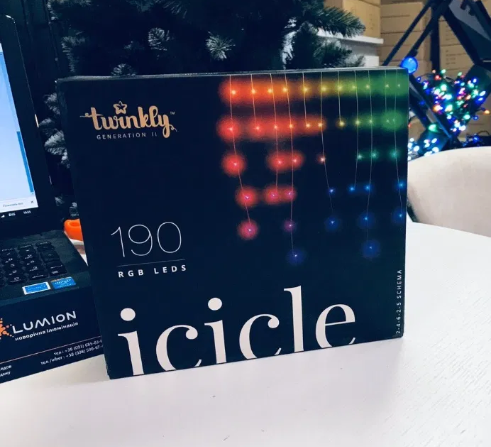 Smart гірлянда бахромаTwinkly Icicle 190 LEDs Multicolor