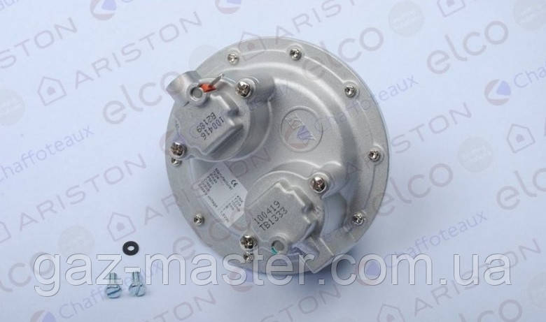 Газовий вузол на газову колонку Ariston FAST 14 CF E 60000055