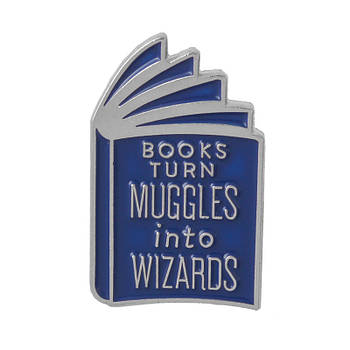 "Книги перетворюють маглів у чарівників Books turn muggles into wizards" значок (пін) металевий