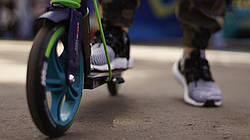 Чому дитині варто придбати самокат?