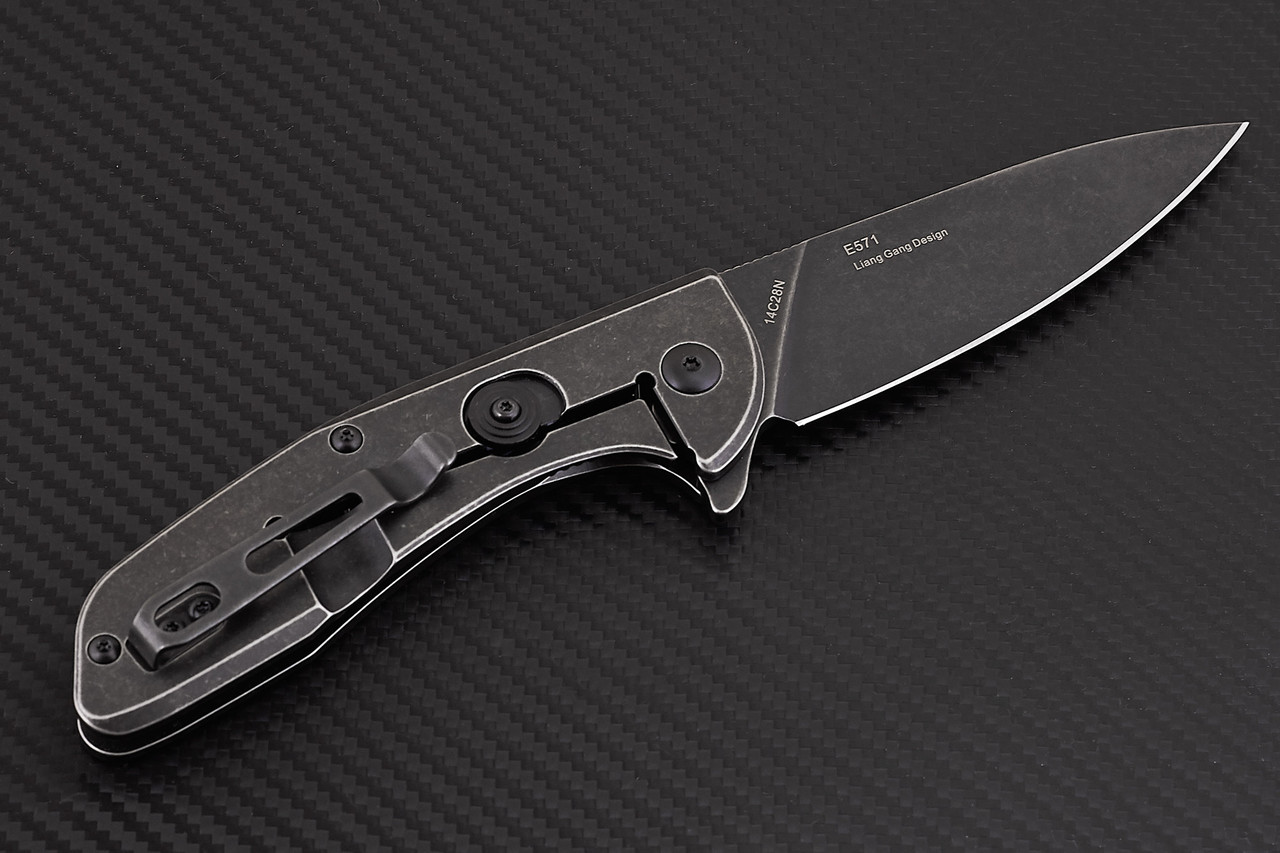 Складаний ніж E571 BLACK STONEWASHED Якість збірки просто ідеальне