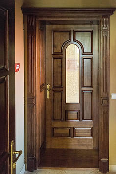 Двері міжкімнатні  з масиву, серія  Барселона