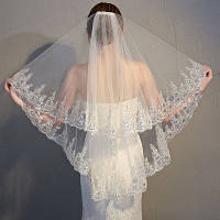 Шикарна біла весільна фата нареченої, розшита мереживом, з гребенем, довжина 90 см.