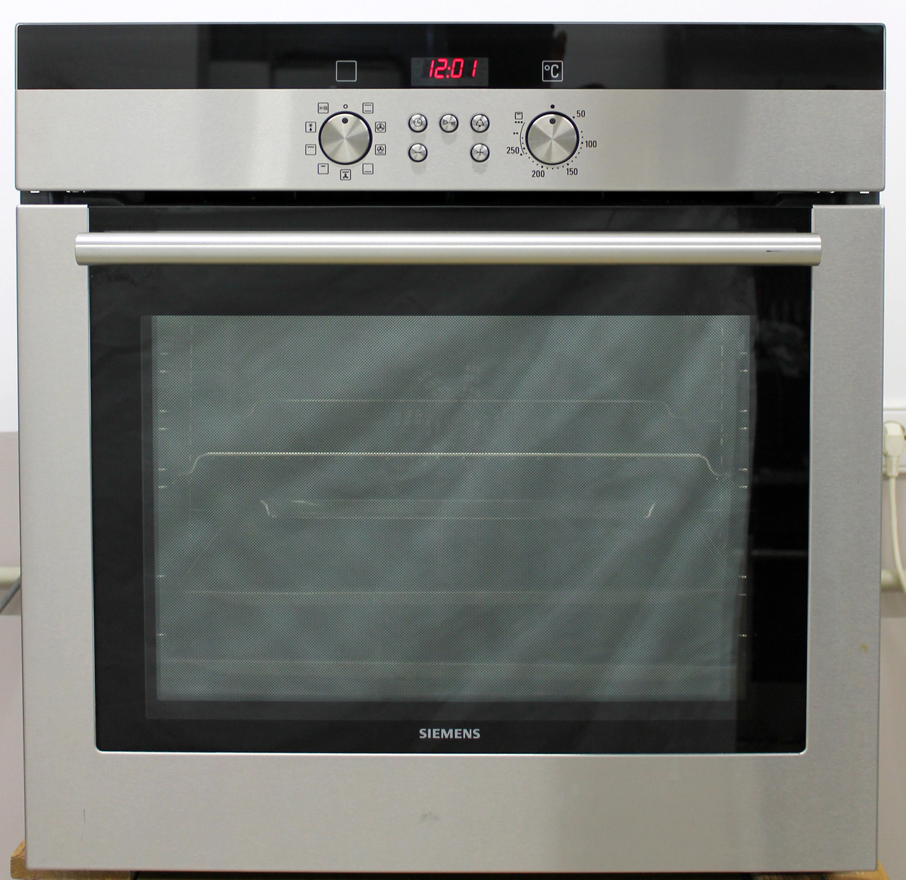 Духова шафа SIEMENS HB330550, б/в