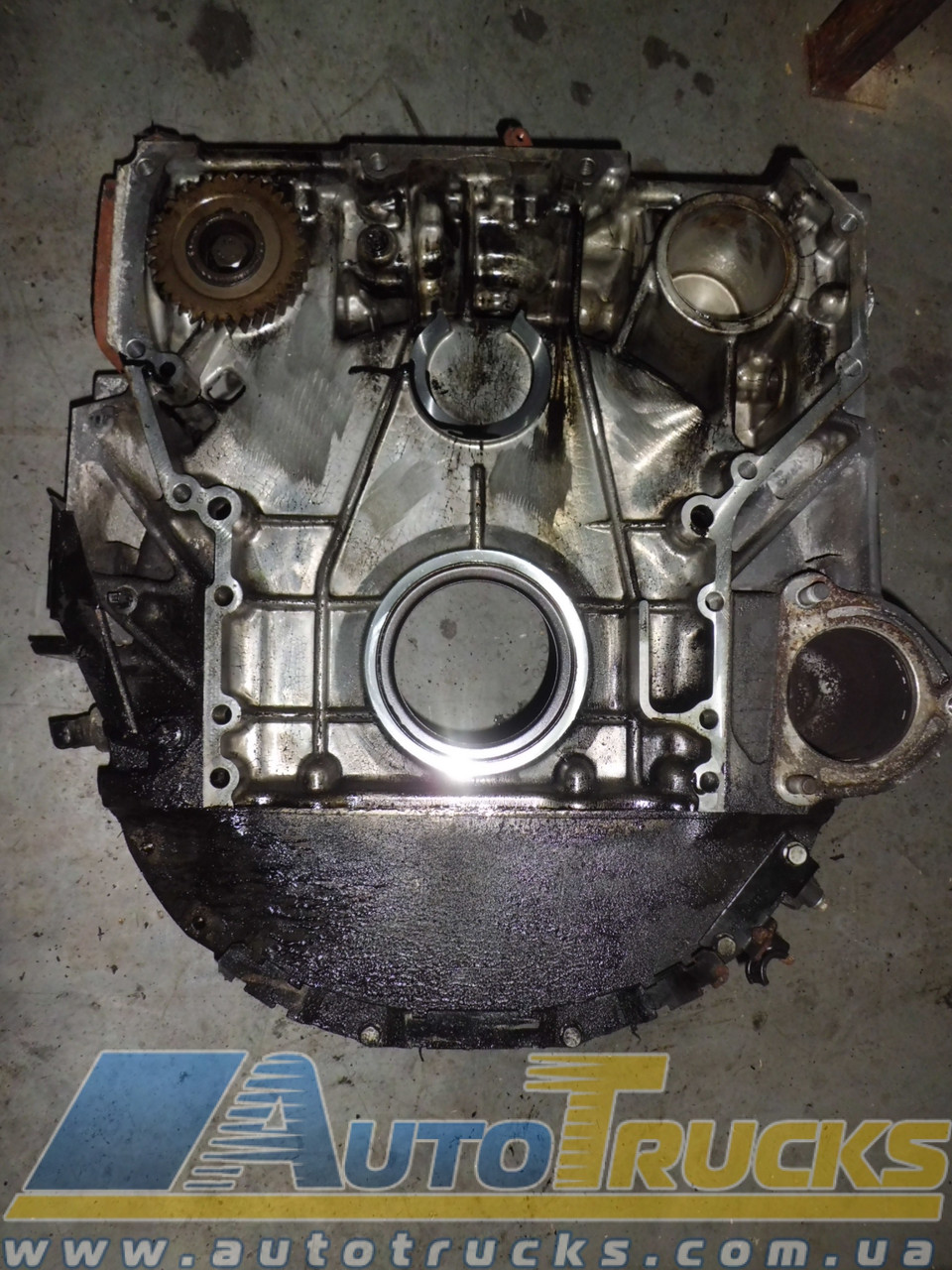 Кожух маховика R5410151602; ZAM823/02; 5410151602; 82302 Б/у для Mercedes (A5410100733; A5410101133;