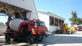 Завантаження товарного бетону