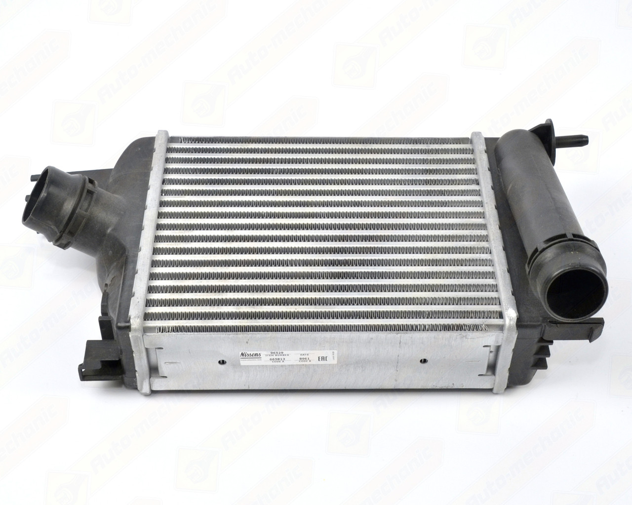 Радіатор інтеркулера на Renault Dokker 2012-> 1.5 dCi+1.2 TCe+1.3 TCe+1.6 - Nissens - NIS96529