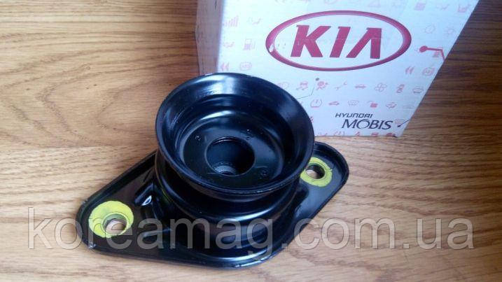 Опора заднього амортизатора верхня Kia Optima, фото 1