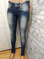 Женские узкие джинсы