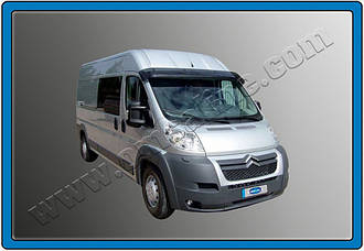 Козирок спойлер лобового скла сонцезахисний Fiat Ducato 2006-2014 г.