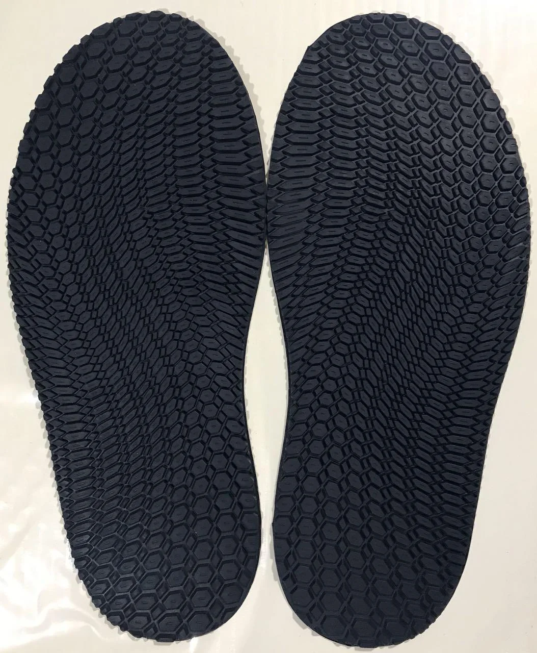 Слід, підошва Vioptz 343mmx143mmx3, 9mm колір чорний