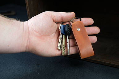 Брелок №2 "Петелька" з натуральної шкіри колір Коньяк