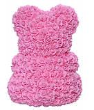 Ведмедик із 3D троянд у подарунковій упаковці з білою стрічкою Рожевий 25 см., фото 2