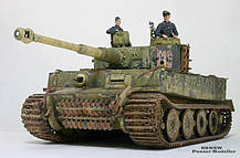 Tiger I Gruppe "Fehrmann" April 1945 Northern Germany. Збірна модель в масштабі 1/35. RFM RM-5005, фото 3