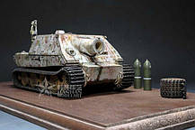 Sturmtiger. Збірна модель (з інтер'єром) в масштабі 1/35. RFM RM-5012, фото 5