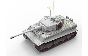 Tiger I пізній. Збірна пластикова модель німецького танка в масштабі 1/35. RFM RM-5015, фото 4