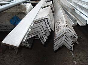 Нержавіючий куточок катаний 04Х18Н9 45Х45Х3