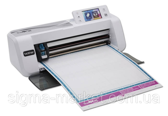 Ріжучий плоттер Brother ScanNCut CM300