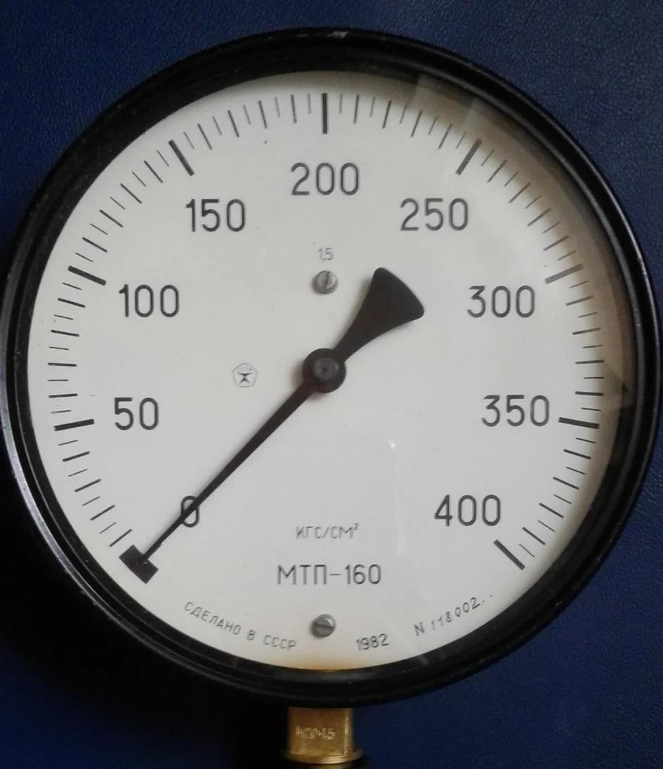 Манометр МТП-160 10 кгс (1 МПа)