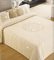 Покривала стьобані, жакардові.