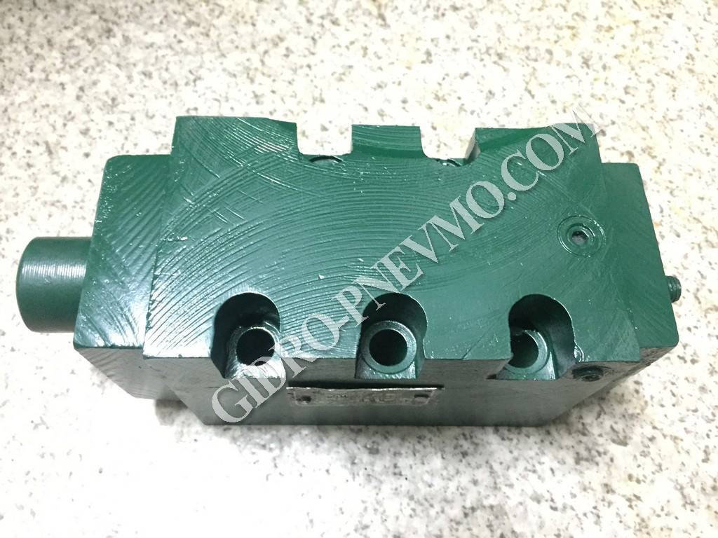 Гідророзподільник 64БГ74-24