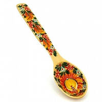 Розписна дерев'яна посуд в українському стилі