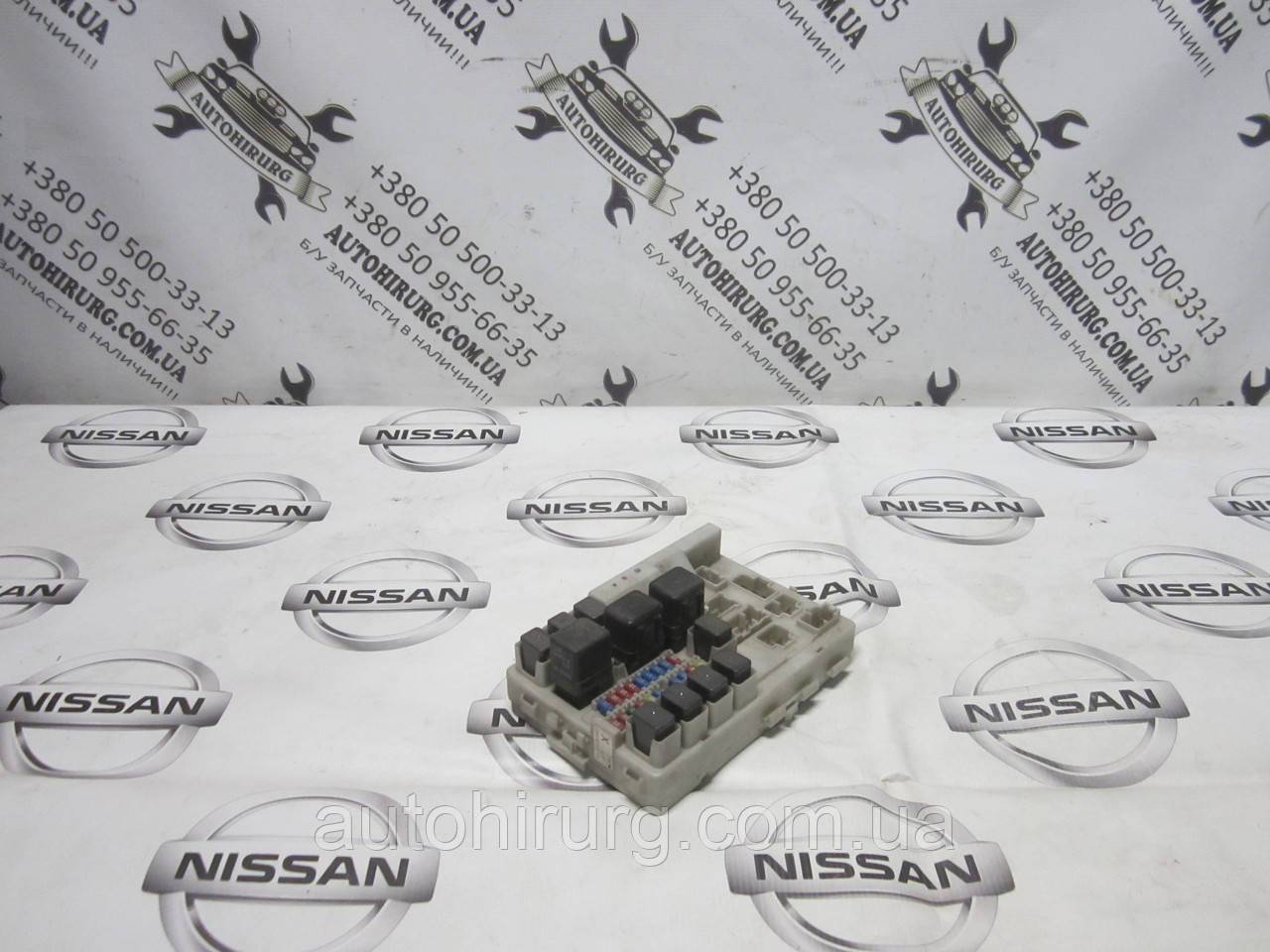 Блок запобіжників Nissan Murano Z50 (284B7-CD710)