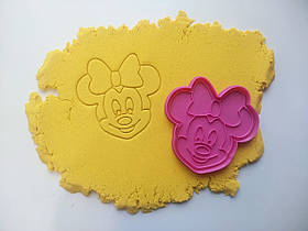 3D форми-вирубки для пряників "Мінні Маус 2"