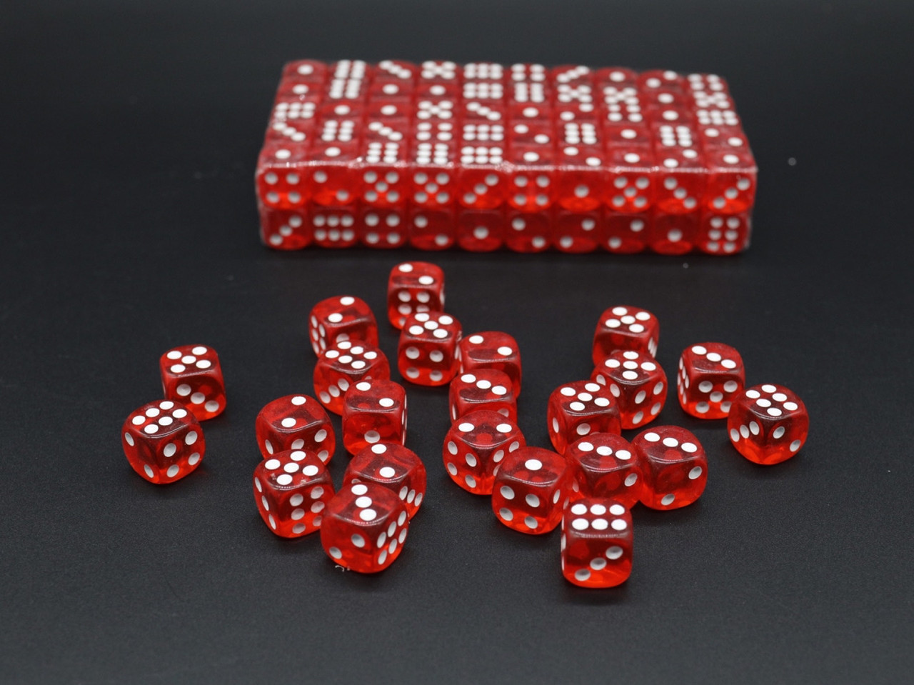 Игральные кости красные для покера, высотой 14 мм, закругленные углы с белыми точками - фото 1 - id-p631255228