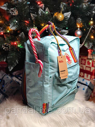 Рюкзак канкен жіночий Fjallraven Kanken Rainbow 16л блакитний з різнокольоровими (райдужними) ручками, фото 5