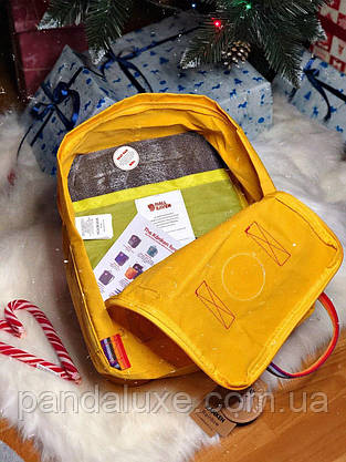 Рюкзак жіночий канкен Fjallraven Kanken Rainbow 16л жовтий з різнокольоровими (райдужними) ручками, фото 5