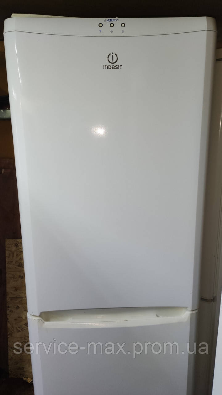 Купить Холодильник Indesit, цена 4000 ₴ — Prom.ua (ID#1118812702)