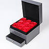 Подарункова коробка з трояндами і відділенням під прикраса , мило з троянд, мильні троянди.
