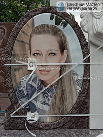 Гранитный комплекс молодой девушке из гранита и мрамора. Донецкая обл., г. Угледар 9