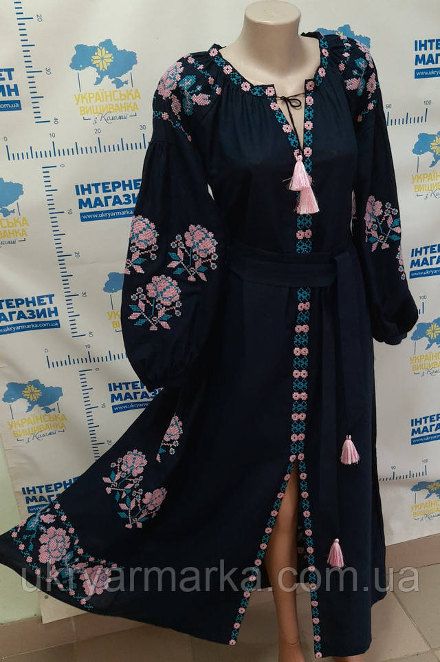 вишиті сукні