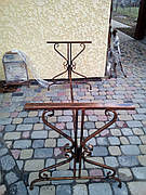 Садовий стіл боковини ковані 2 шт.