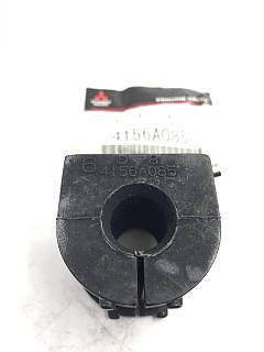 Оригінальна втулка стабілізатора заднього 4156A085.