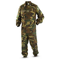 Комплекти одягу