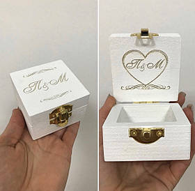 Коробочка скринька для кілець з Ініціалами та датою весілля з дерева з гравіюванням літер Manific Decor Біла