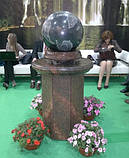 Фонтан садовий обертається куля з натурального каменю, Фонтани для приміщень, Фонтан плаваючий шар, установка, фото 2