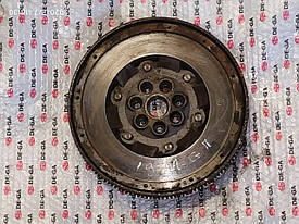 Маховик демпферний Рено 1.9 dci б/у 8200477293