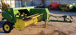 Прес-підбірник John Deere 342
