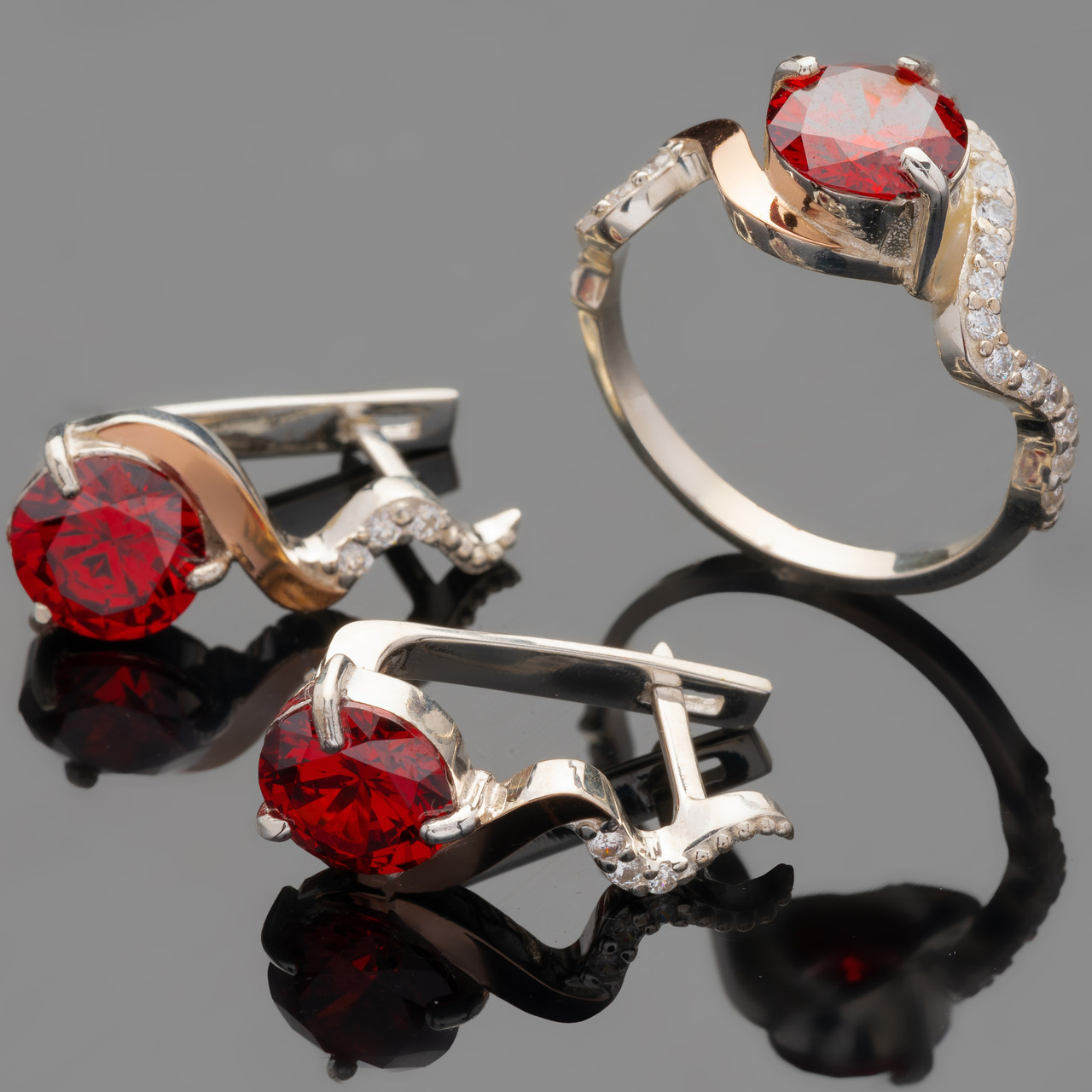 Серебряный набор 925 пробы с золотыми вставками арт. 429г