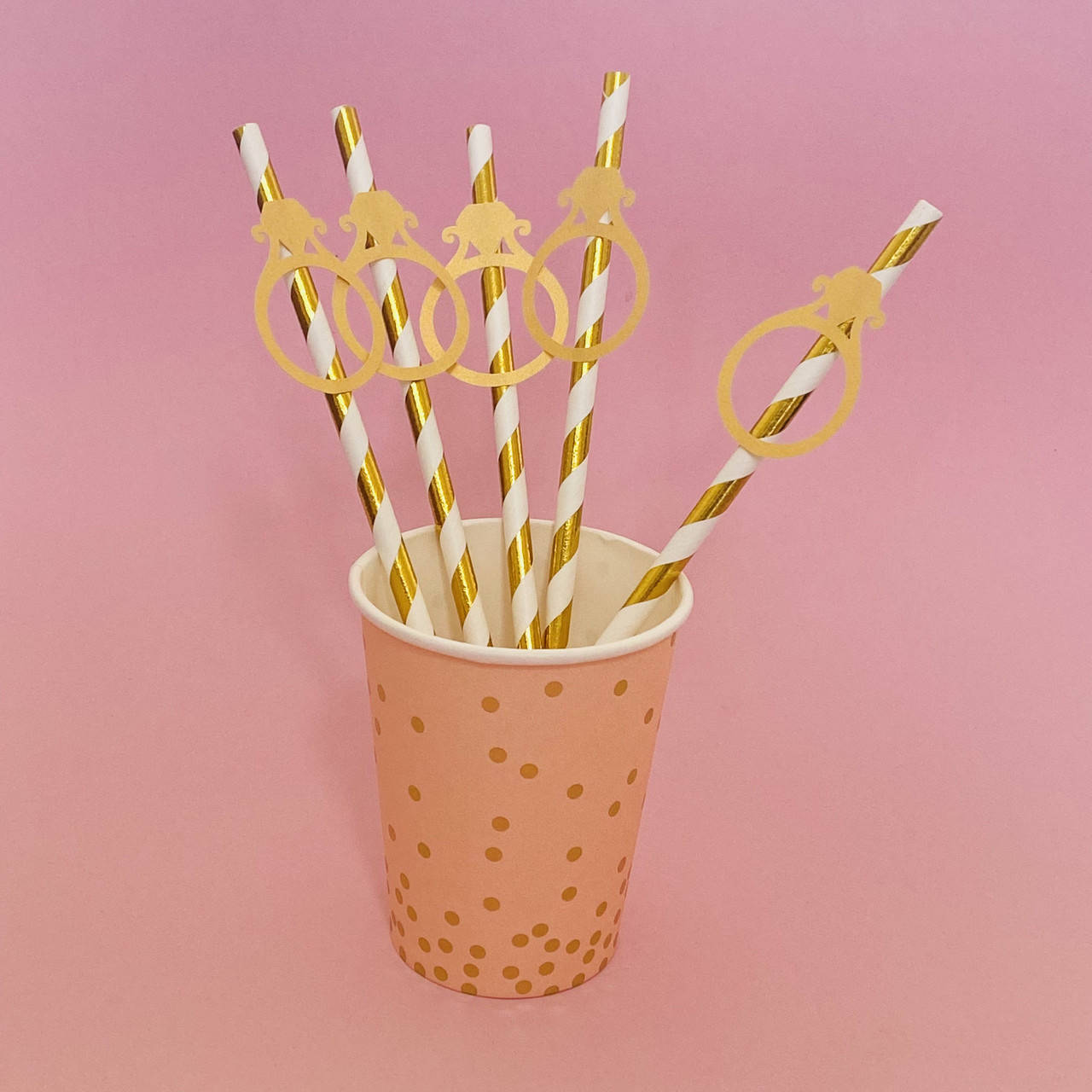 

Бумажная трубочки на девичник 5 шт Обручка