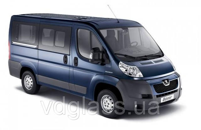 Peugeot Boxer (1994-2006) лобове скло, триплекс