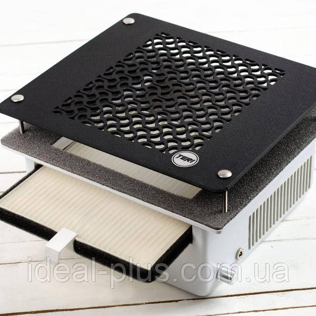 Врізні манікюрні витяжки