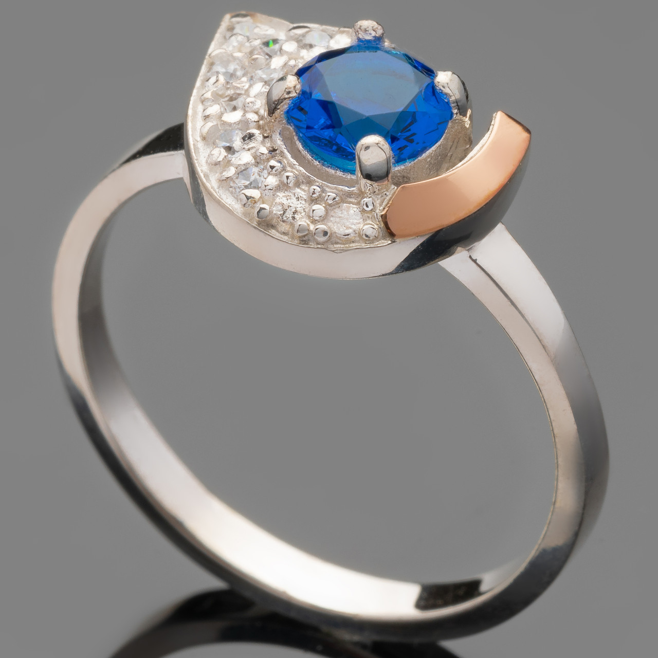 Серебряное кольцо 925 пробы с золотом арт. 495к