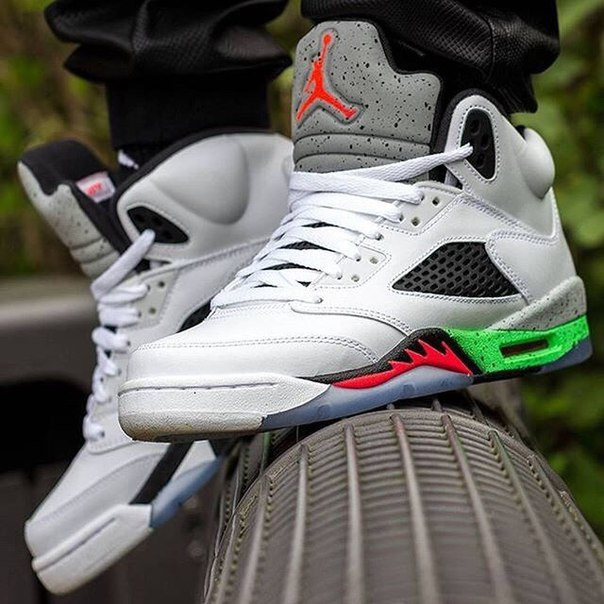 Кросівки чоловічі Nike Air Jordan 5 / AJM-199