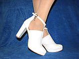 Весільні білі туфлі відкриті ботильйони на ремінці на стійкому каблуці 36 37 38 39 40, фото 5