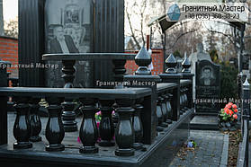 Гранитный комплекс из гранита мужчине. 10